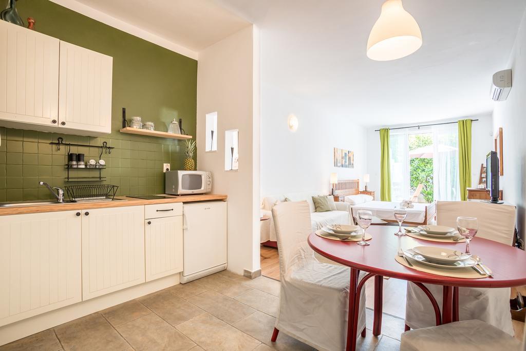 Zlatni Bol Apartments 外观 照片